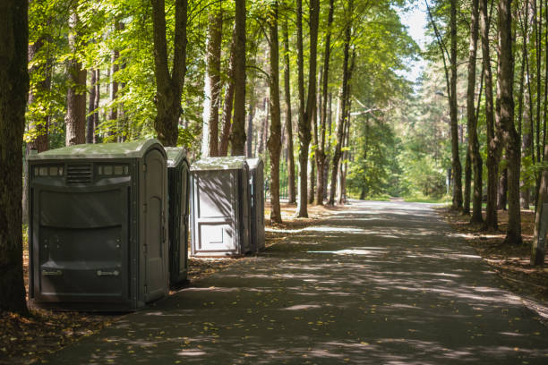 Best Portable toilet rental cost  in Warren, MN